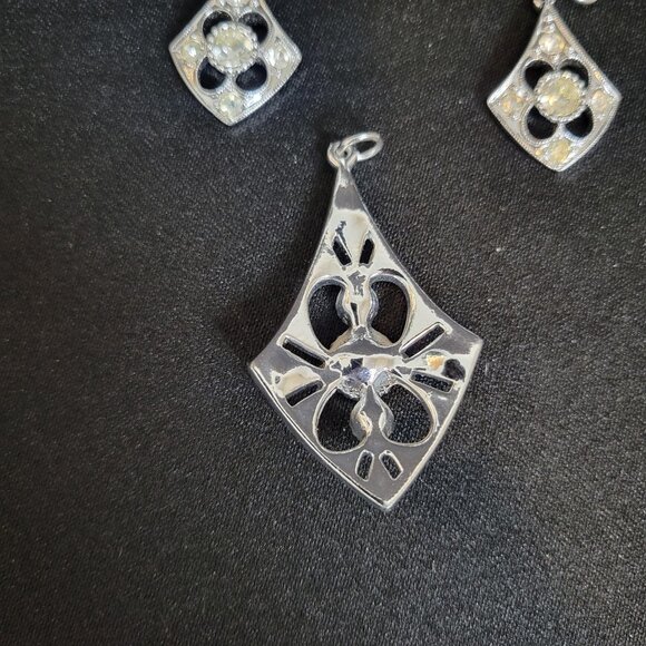 Sarah Coventry "Lites" Silver-tone Pendant & Clip-on Earrings Set Rhinestone VTG - Picture 5 of 6